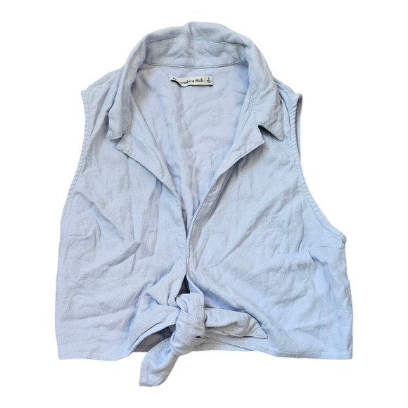 Abercrombie & Fitch Small Light Blue Sleeveless Cropped Tie Front Shirt - Picture 1 of 6